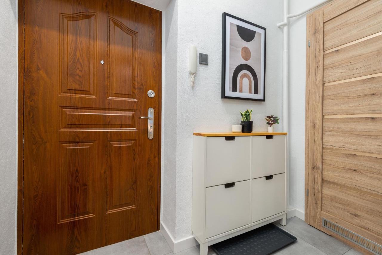 Kairos Apartments - City - Darmowy Parking, Scisle Centrum Κατοβίτσε Εξωτερικό φωτογραφία