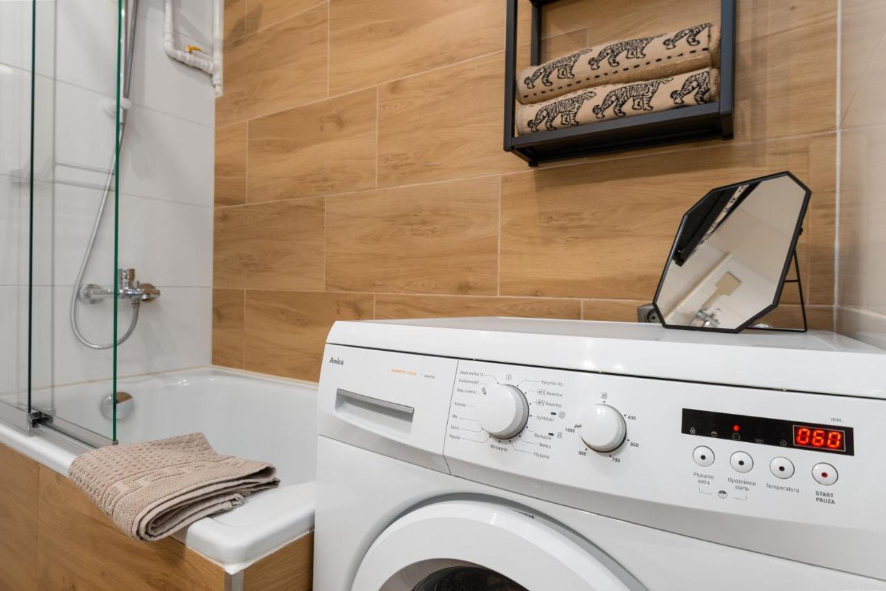 Kairos Apartments - City - Darmowy Parking, Scisle Centrum Κατοβίτσε Εξωτερικό φωτογραφία