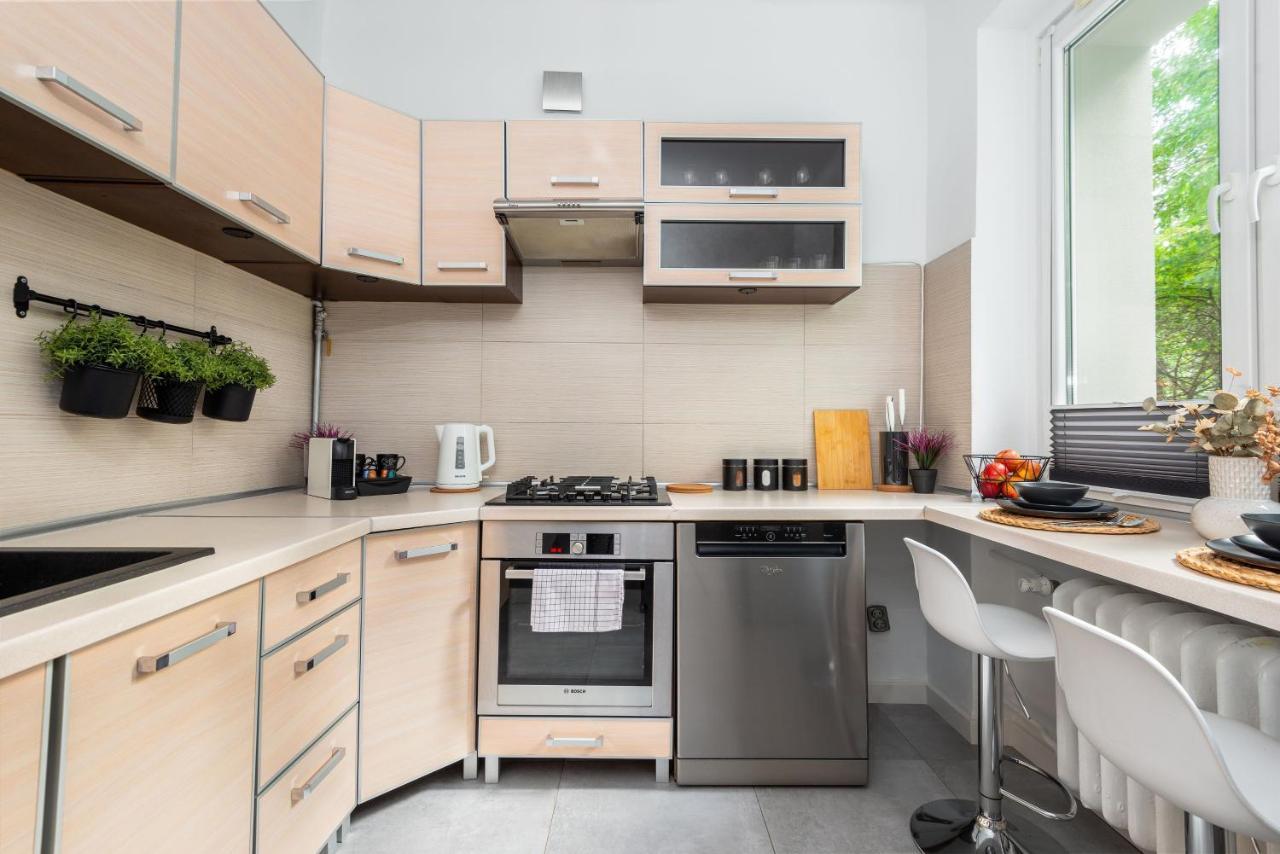 Kairos Apartments - City - Darmowy Parking, Scisle Centrum Κατοβίτσε Εξωτερικό φωτογραφία